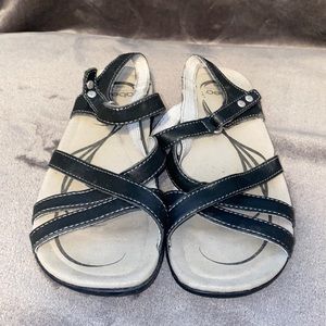 EUC Abeo Sandals